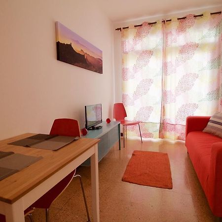 Rosamar Apartment A Metros De La Playa Wifi Gratis 204 By Lightbooking Las Palmas de Gran Canaria Exterior foto